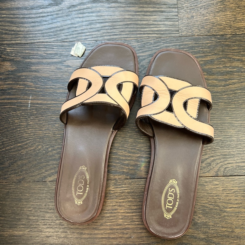 Tod's Women's Brown and Tan Slide Sandals